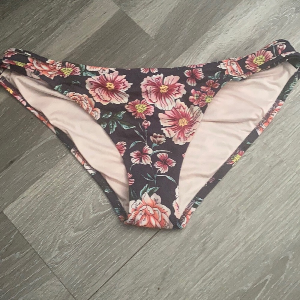Flower printed bathing suit bottoms.